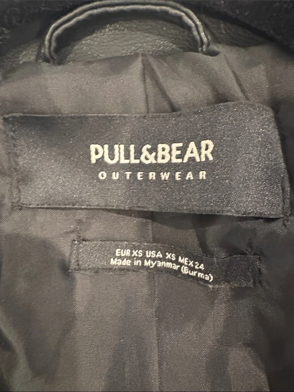 Pull&Bear Black Faux Leather Cropped Biker Jacket with Silver Hardware